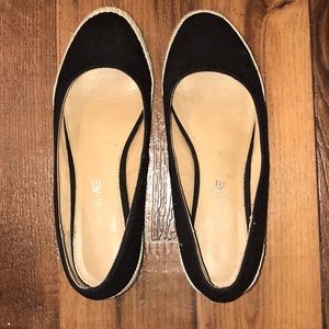 American Eagle Wedged Heel Size 8